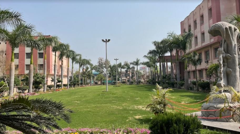 IIMT University Meerut Campus photo 5
